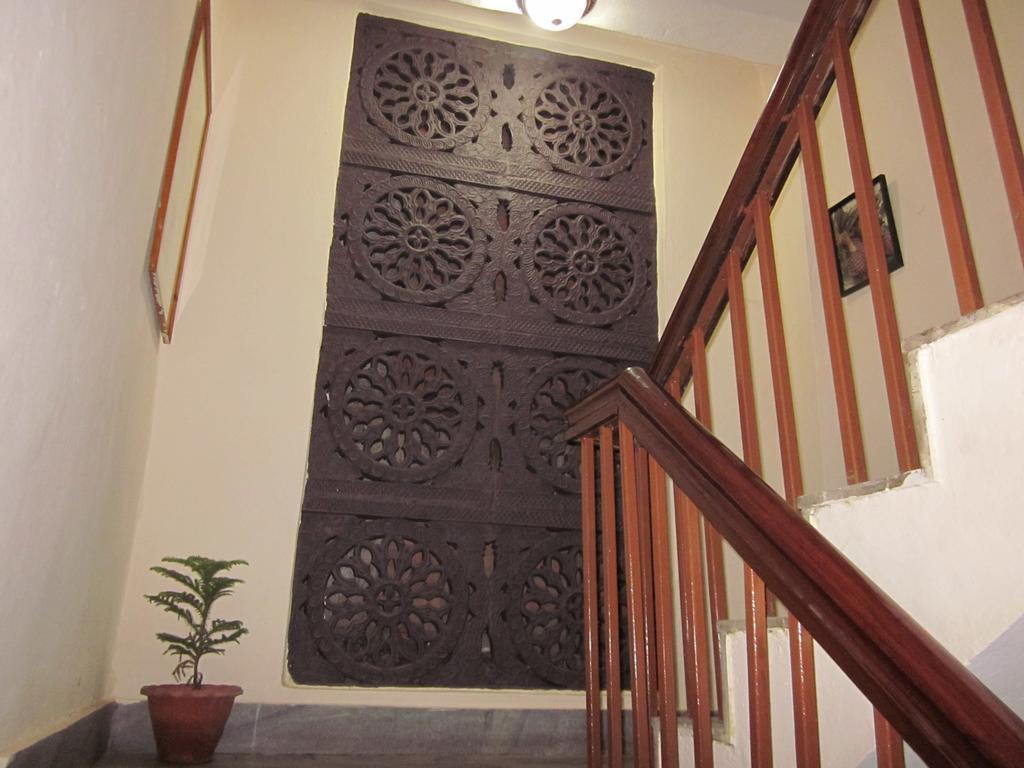 Hotel Api Kathmandu Exteriör bild